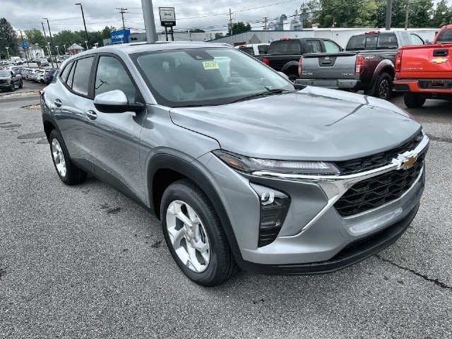 2026 Chevrolet Trax photo 11 of 34