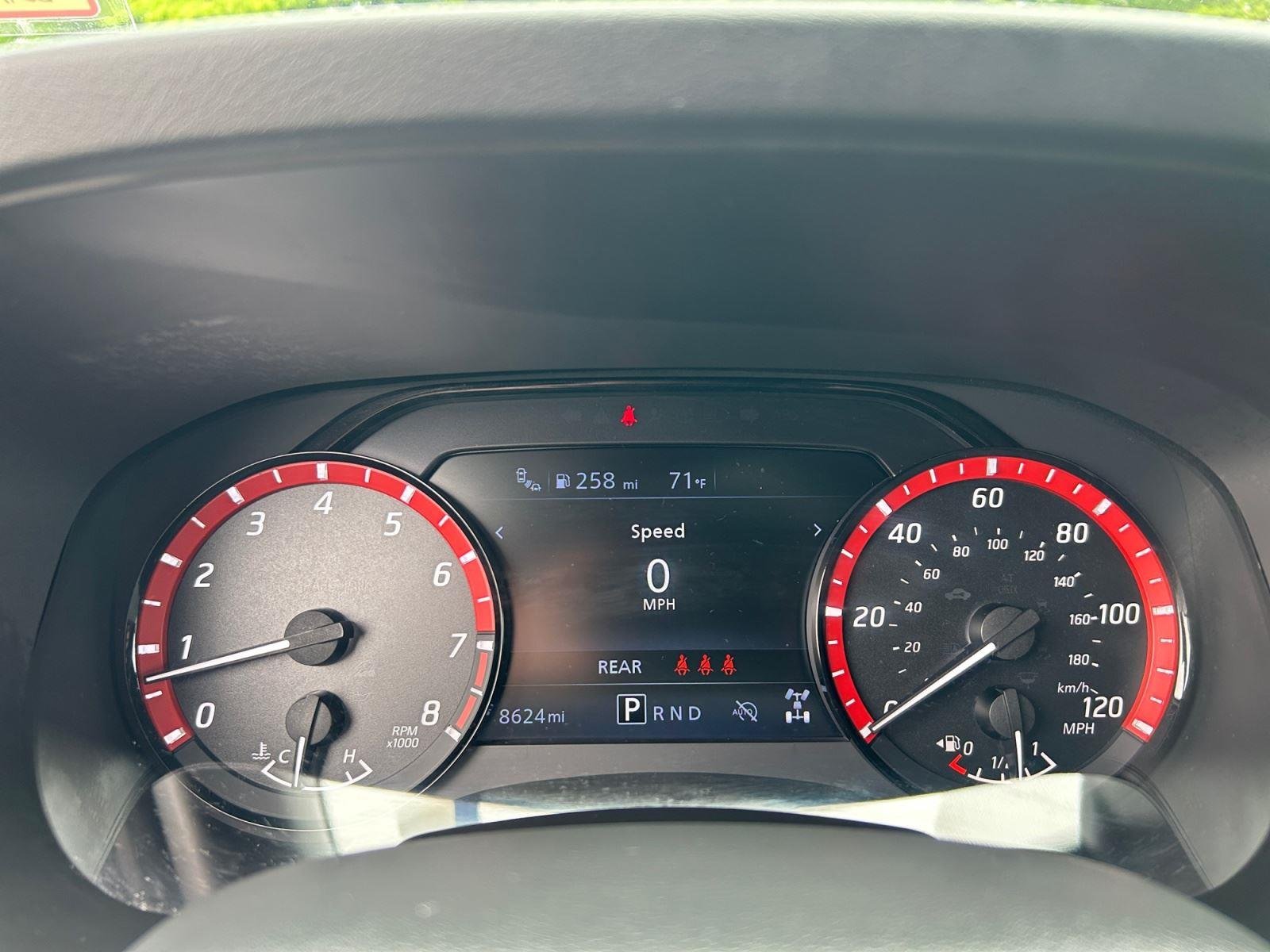 Used 2025 Glacier White Nissan PRO-4X image 18