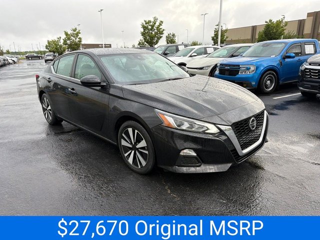 2022 Nissan Altima 2.5 SV