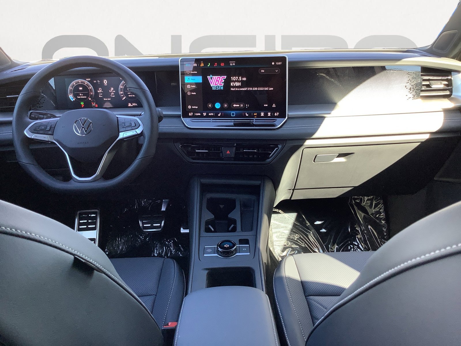 New 2026 Platinum Gray Metallic Volkswagen SE R-Line Black image 13