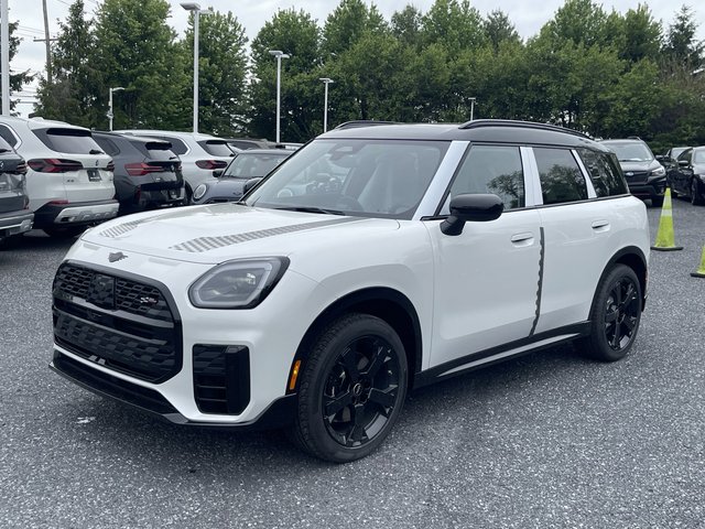 2027 MINI Countryman Iconic