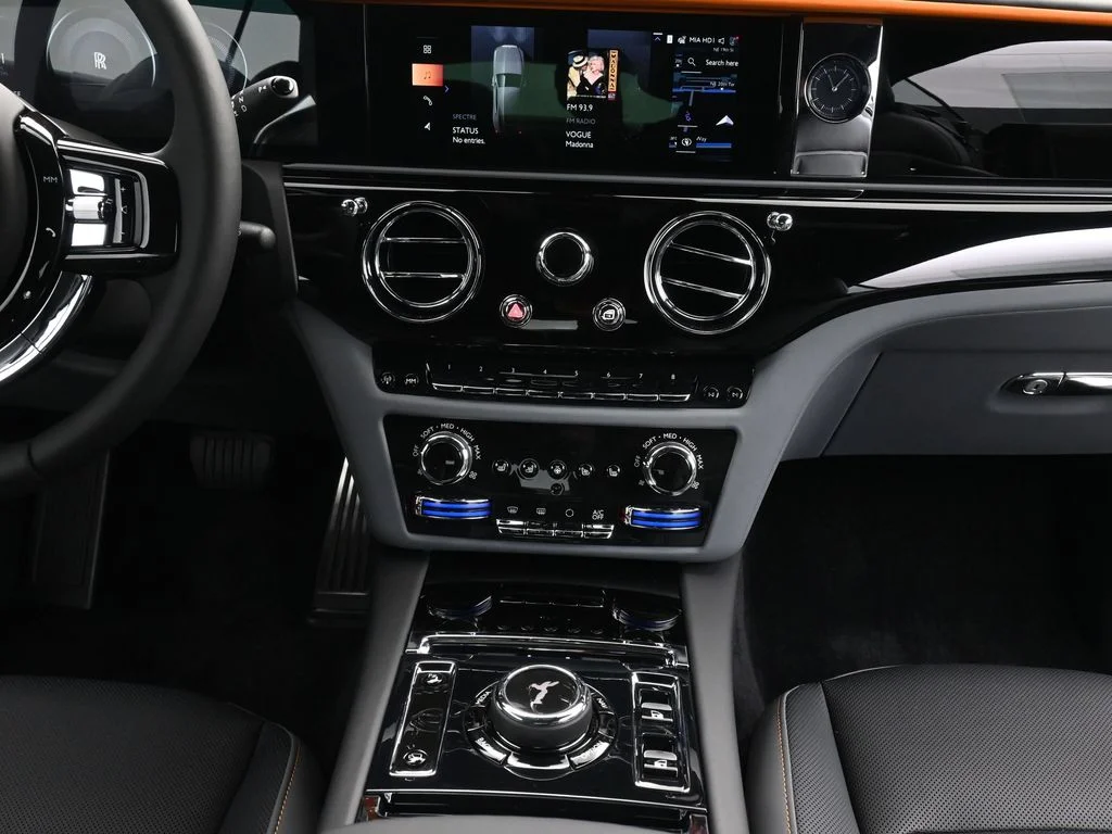 Certified Used 2026 Gray Rolls-Royce  image 18