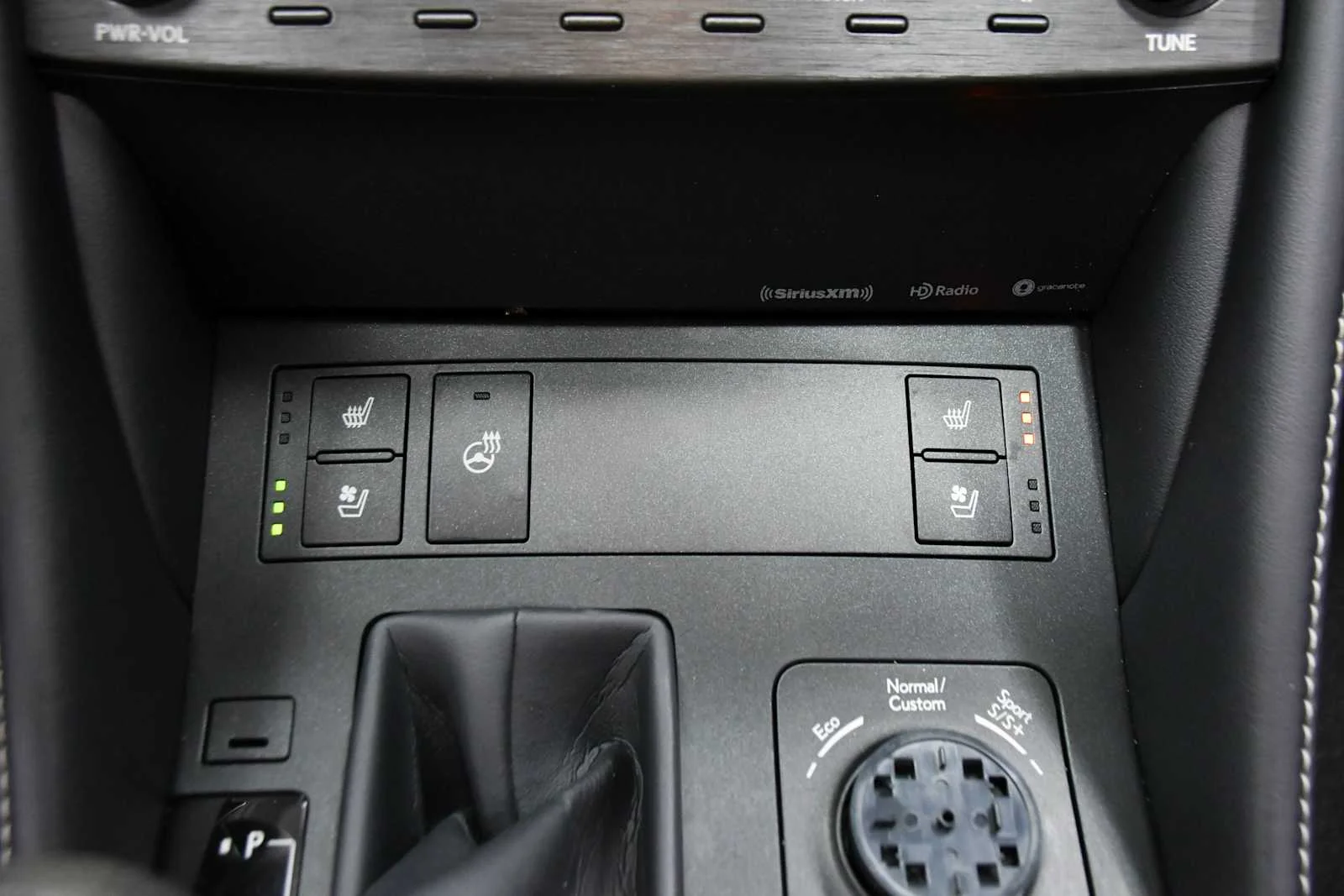 Used 2024 Ultra White Lexus F SPORT image 24