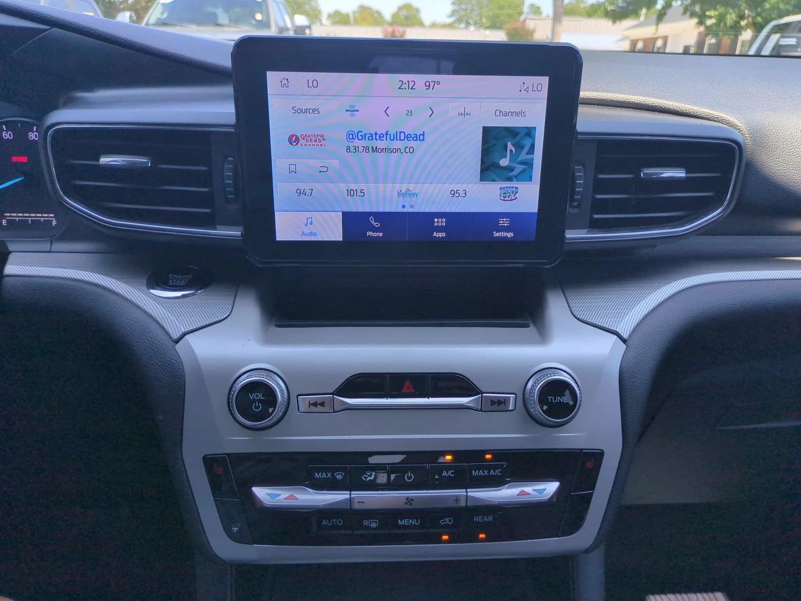 Used 2023 Agate Black Ford XLT image 24