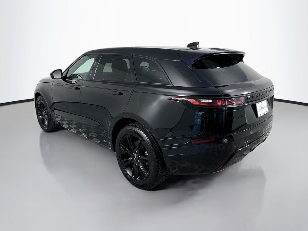 Used 2022 Black Land Rover P250 R-Dynamic S image 3