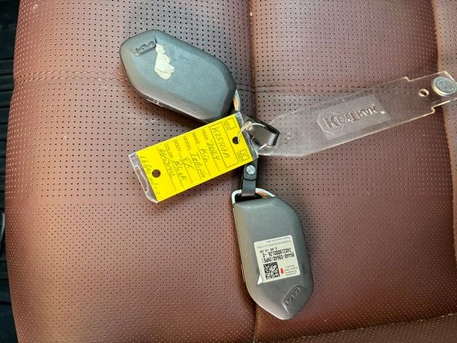 Used 2024 Black Kia EX image 14