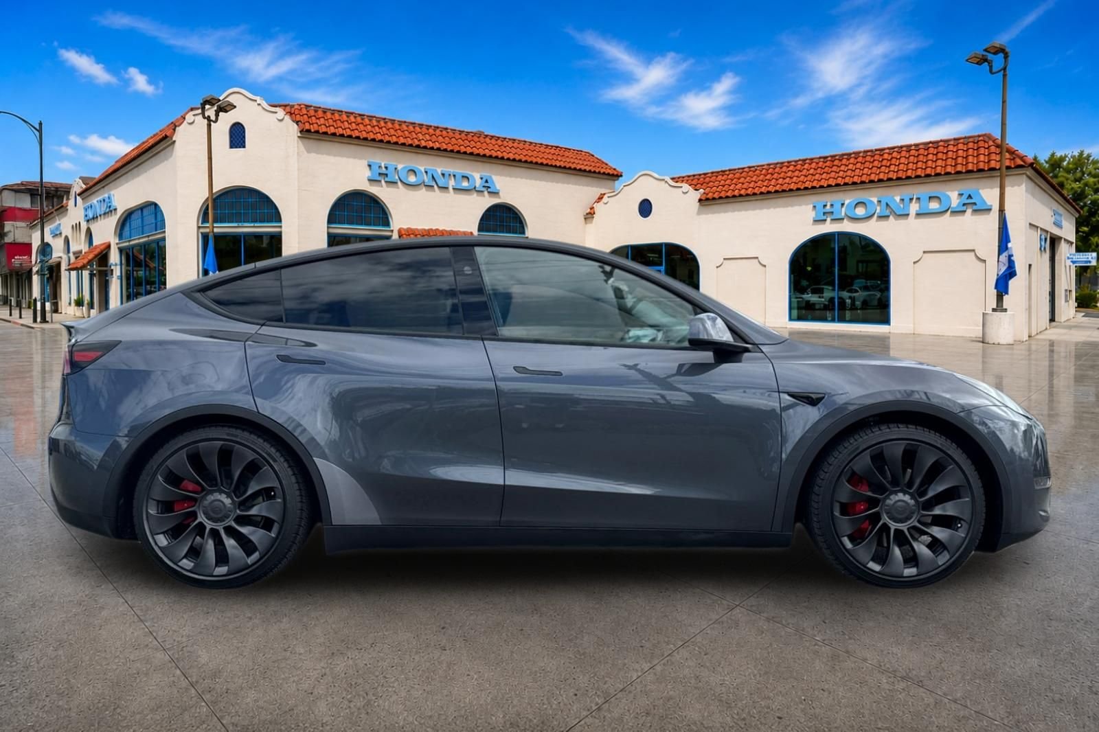 Used 2023 Midnight Silver Metallic Tesla Performance image 3