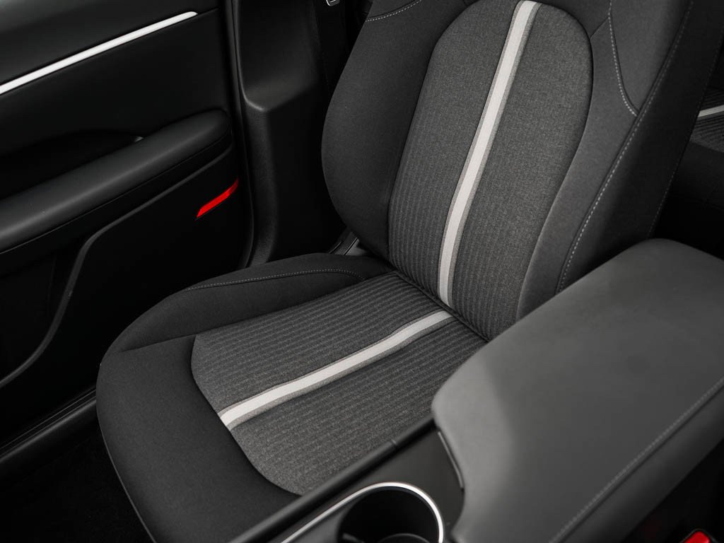 New 2026 Abyss Black Hyundai SEL FWD image 24