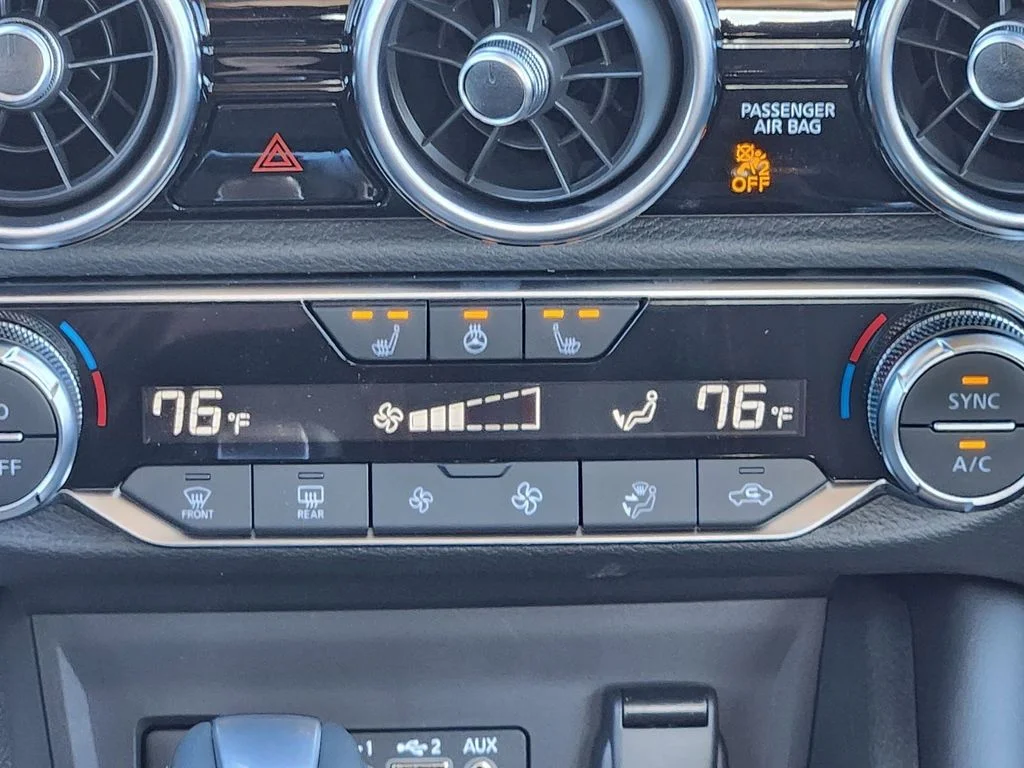 2025 Nissan Sentra SR - Photo 22