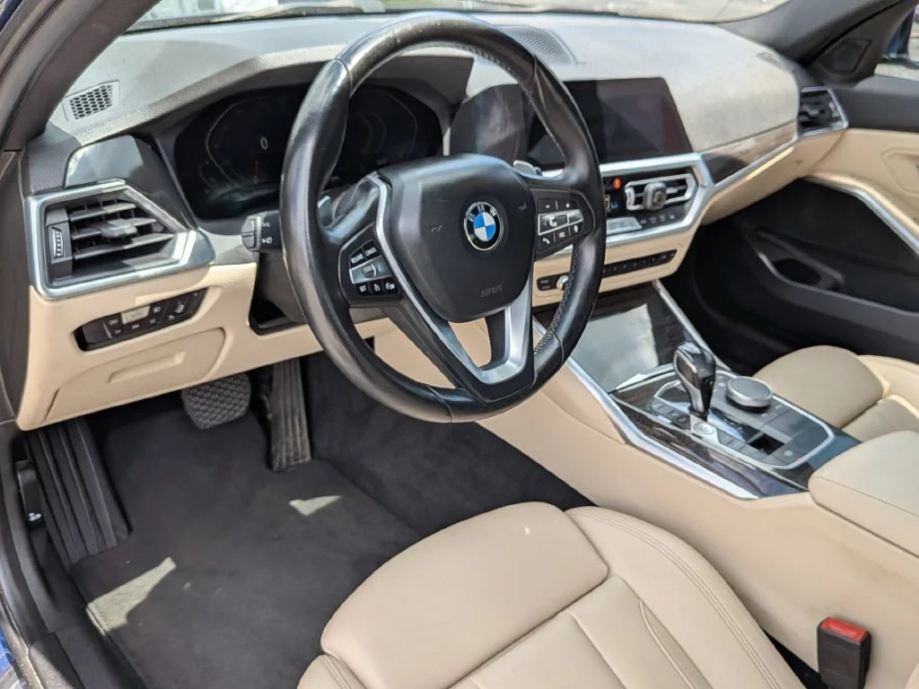 Used 2021 Blue BMW 330i image 27