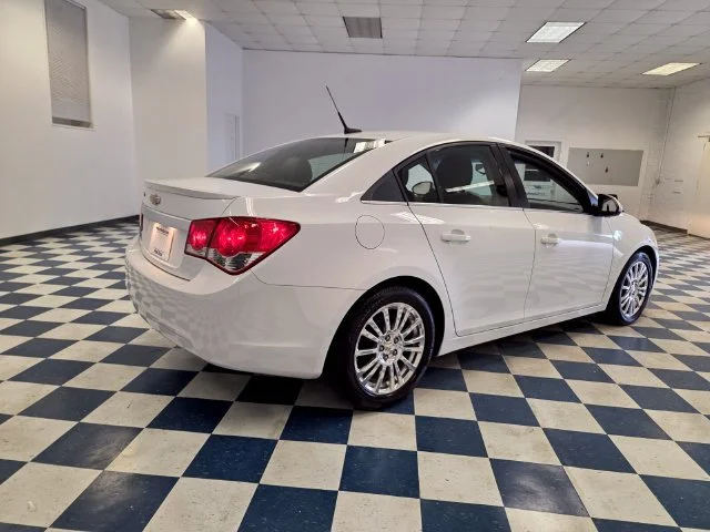 Used 2012 SUMMIT WHITE Chevrolet ECO image 7
