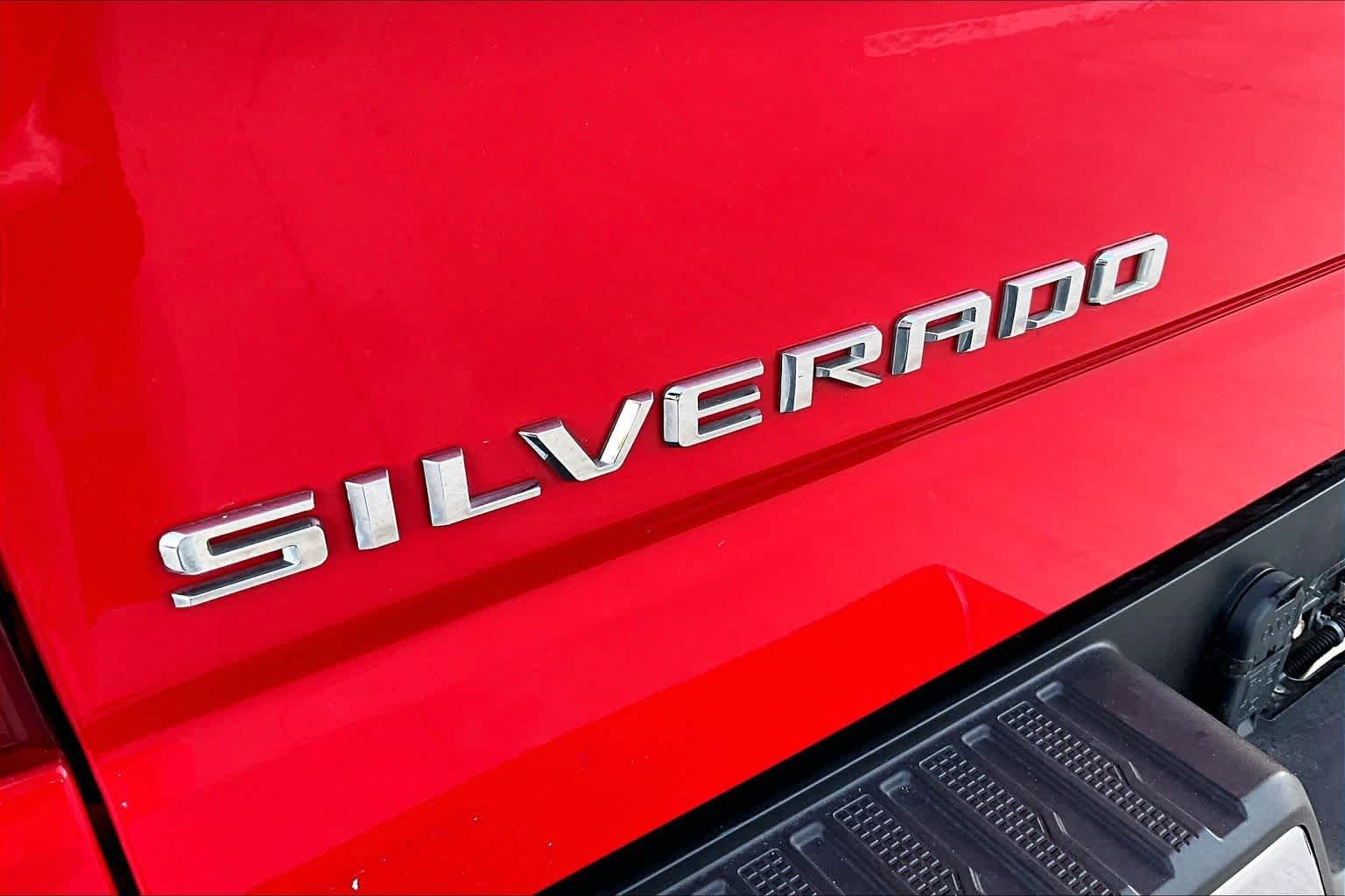 Used 2021 Red Hot Chevrolet LT image 34