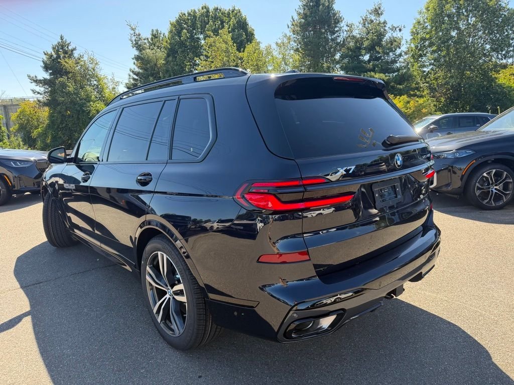 New 2027 Carbon Black Metallic BMW xDrive40i image 3