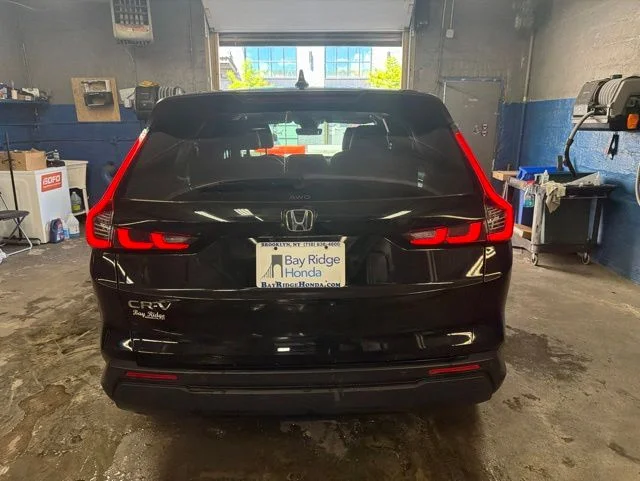 Used 2023 Black Honda EX-L image 5