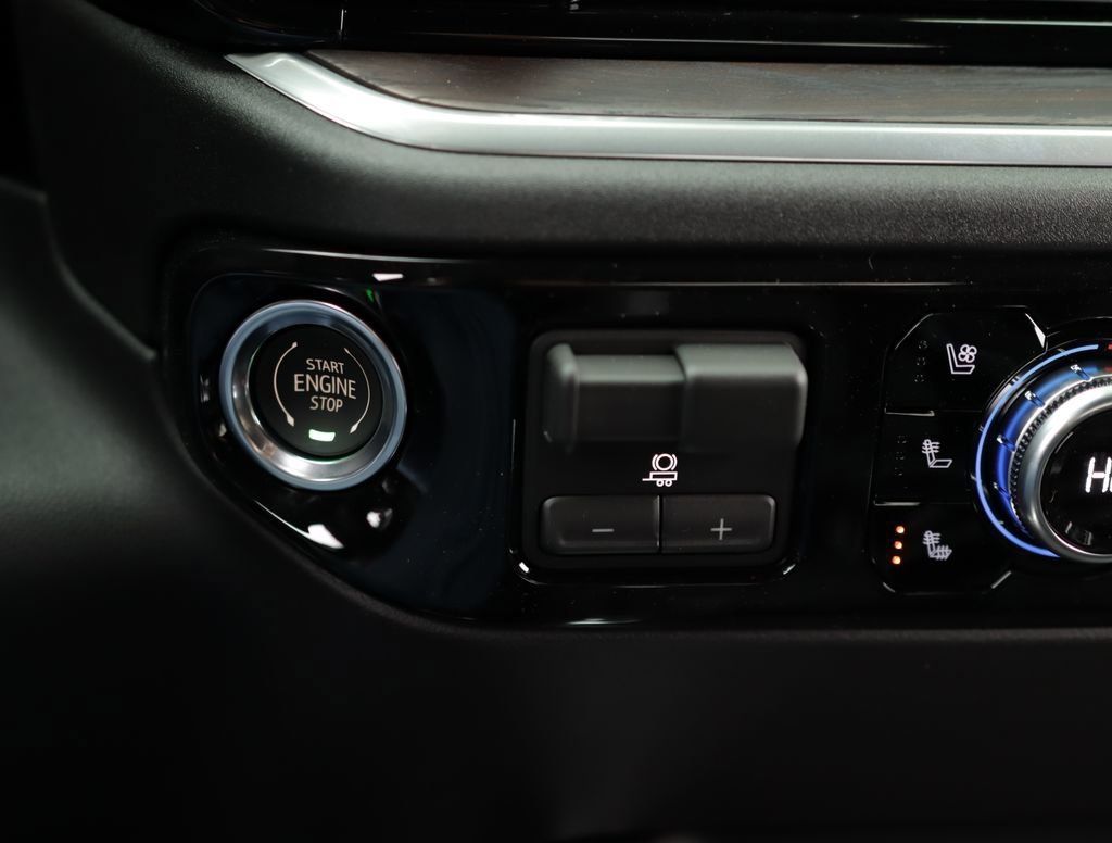 2026 GMC Sierra 2500HD SLT - Photo 18