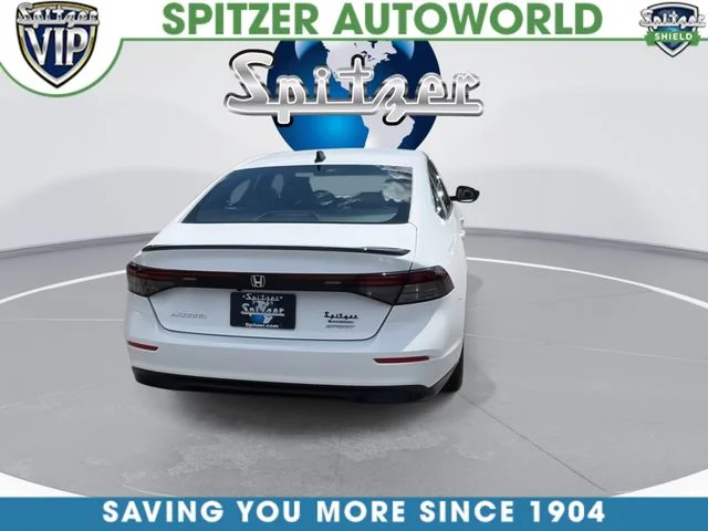 Used 2025  Honda Sport image 10