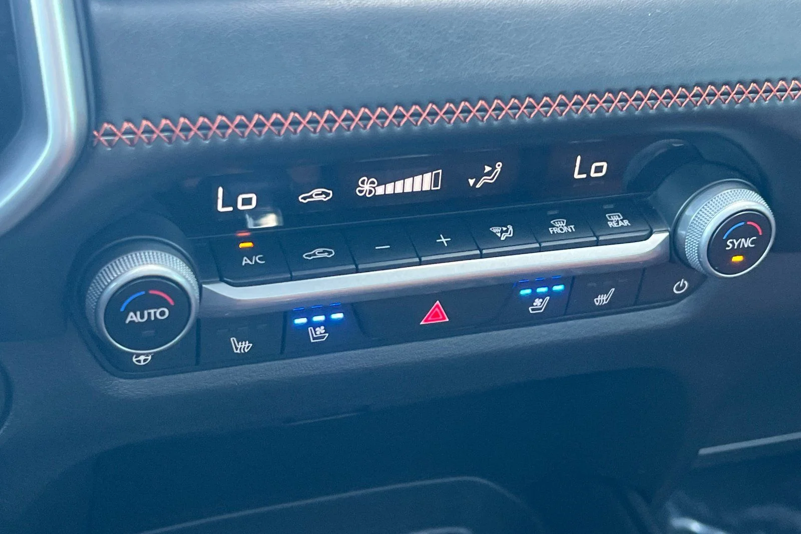 Certified Used 2025 Green Mazda 2.5 Turbo Premium Package image 19