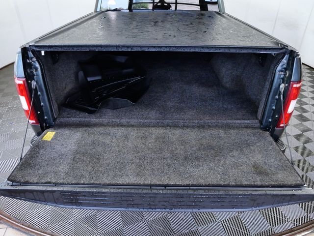 Used 2018  Ford XLT image 10
