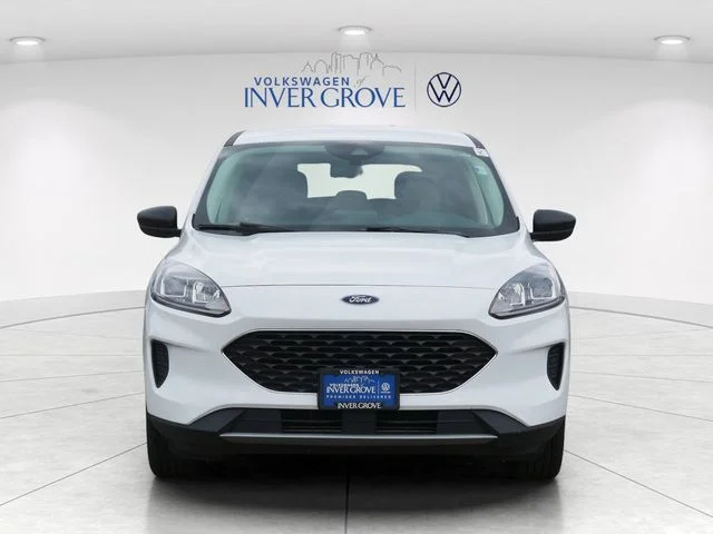 Used 2022 Ford Escape SE with VIN 1FMCU9G62NUB38781 for sale in Inver Grove Heights, Minnesota