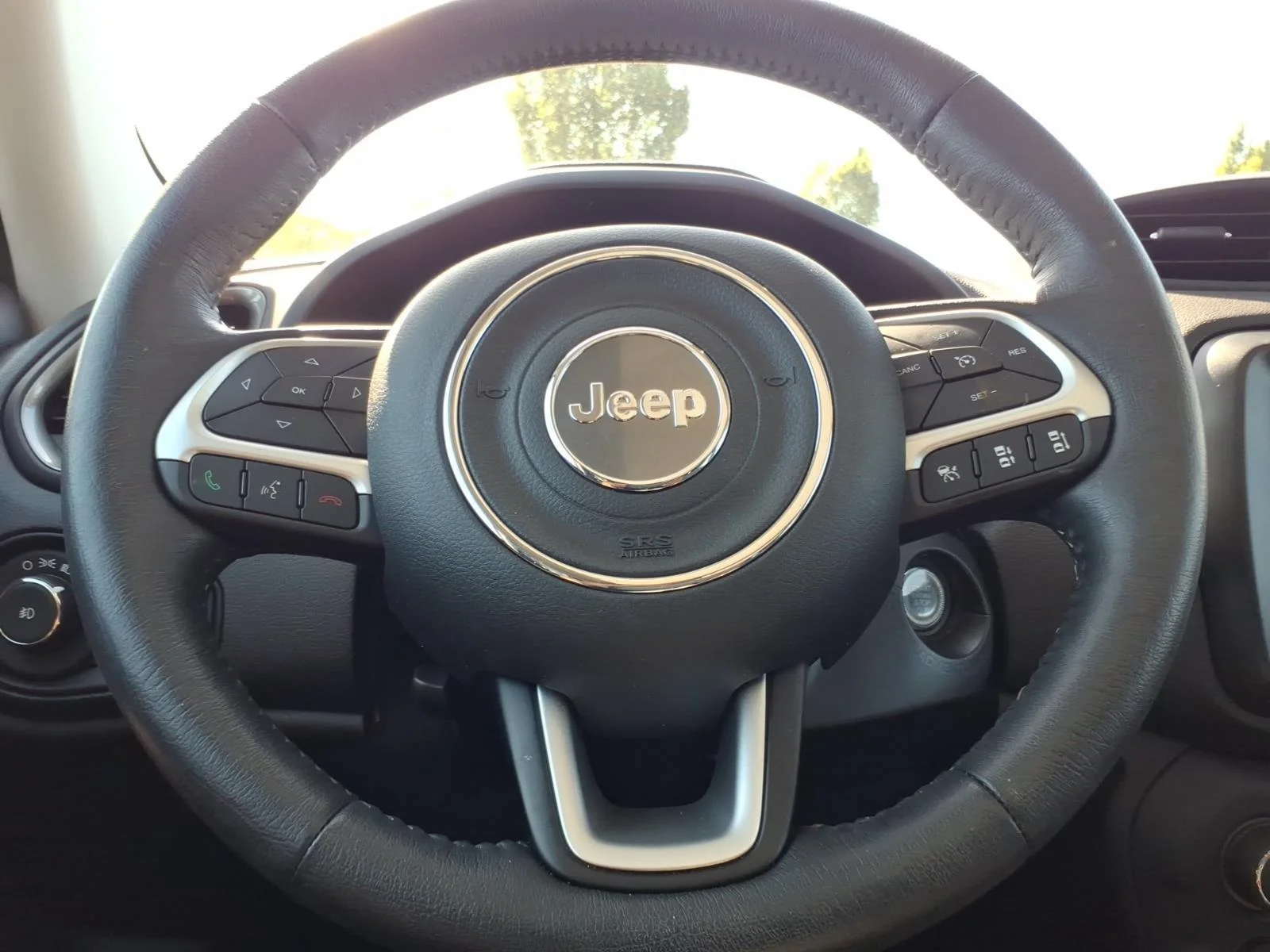 Used 2023 Black Clearcoat Jeep Limited image 26