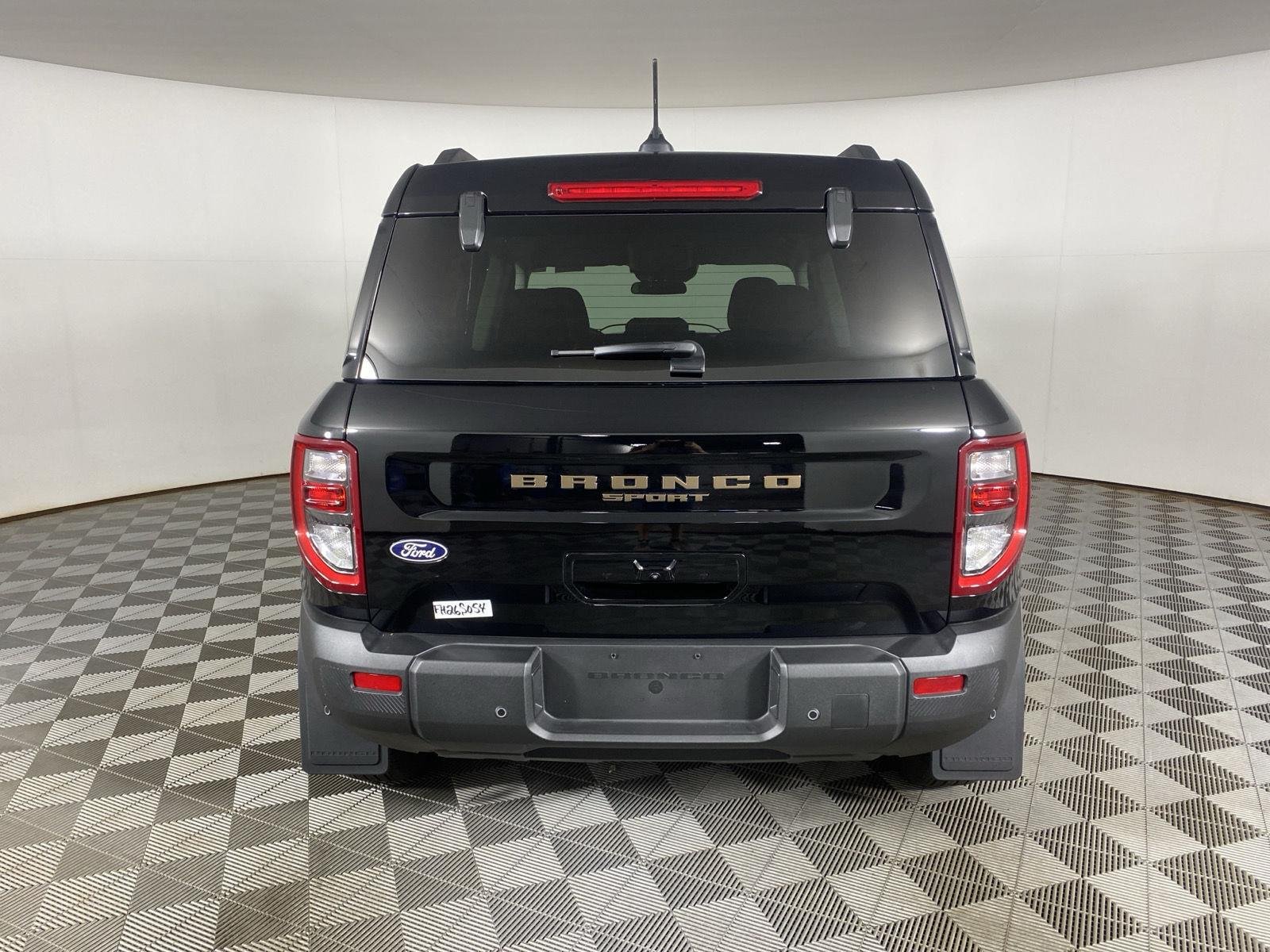 Used 2026 Shadow Black Ford Big Bend image 6