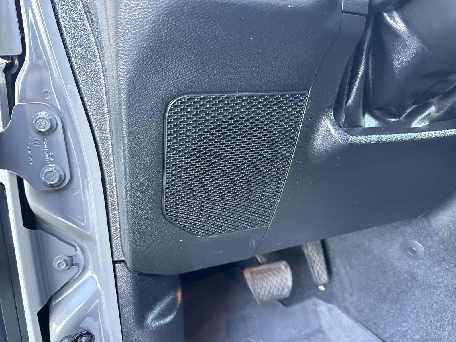 2022 Jeep Gladiator Altitude - Photo 28