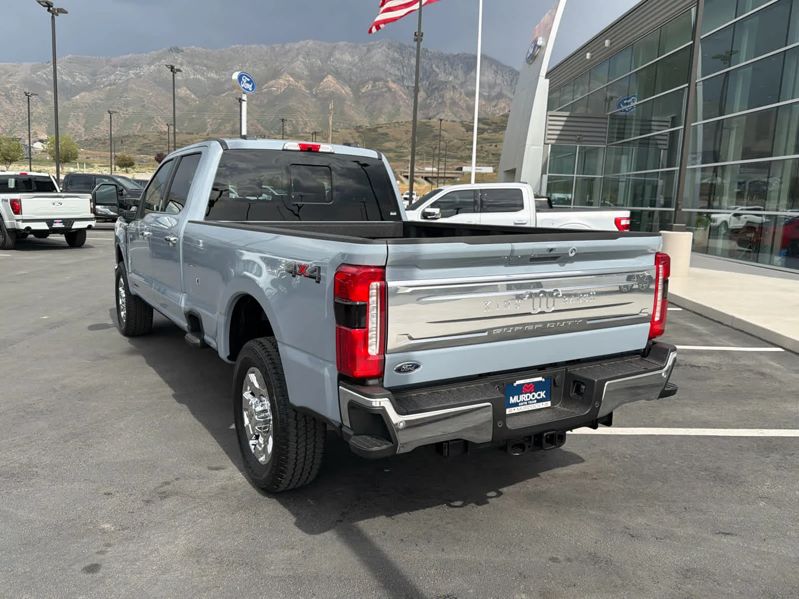 New 2026 Glacier Gray Metallic Tri-Coat Ford F-350® King Ranch® image 14