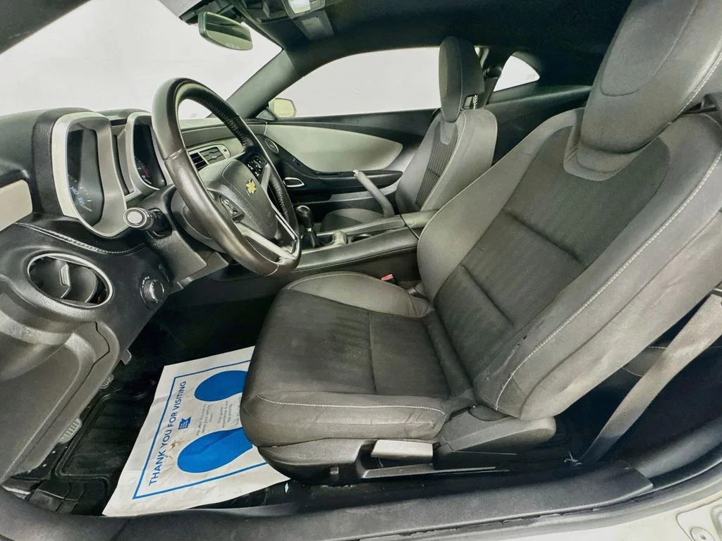 Used 2014 Silver Chevrolet 1LS image 22
