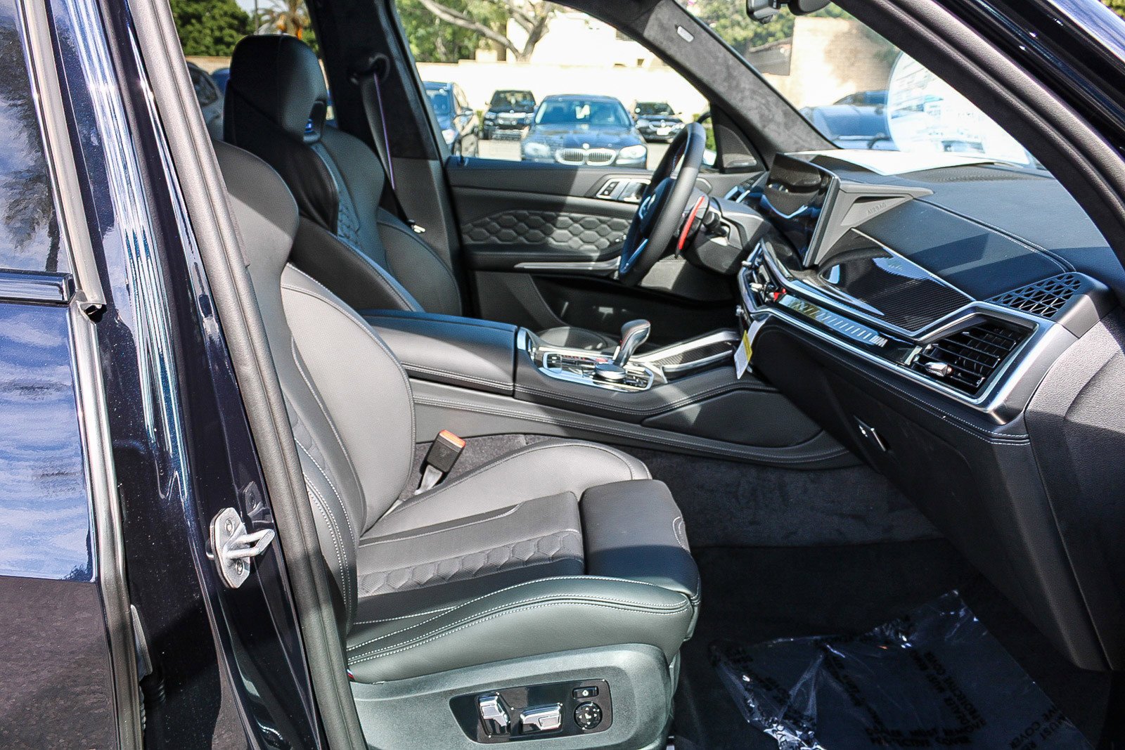 2026 BMW X5 M X5 M - Photo 16