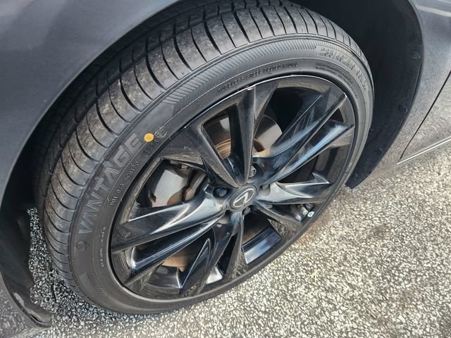 Used 2022  Lexus ES 350 F SPORT image 9