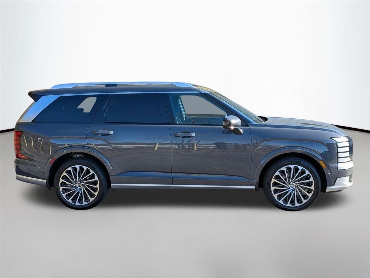 New 2026 Ecotronic Gray Pearl Hyundai Calligraphy AWD image 4
