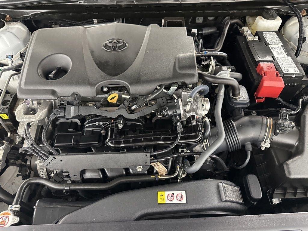 Used 2024 Ice Toyota LE image 25