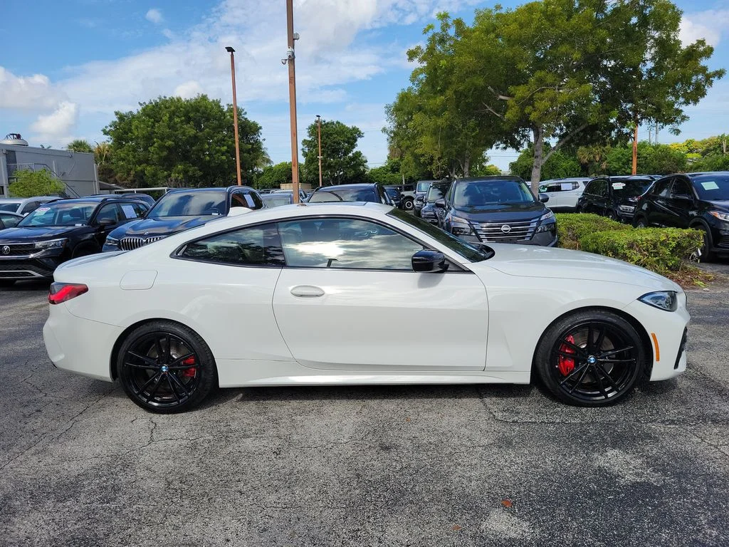 Used 2021 White BMW M440i xDrive image 8