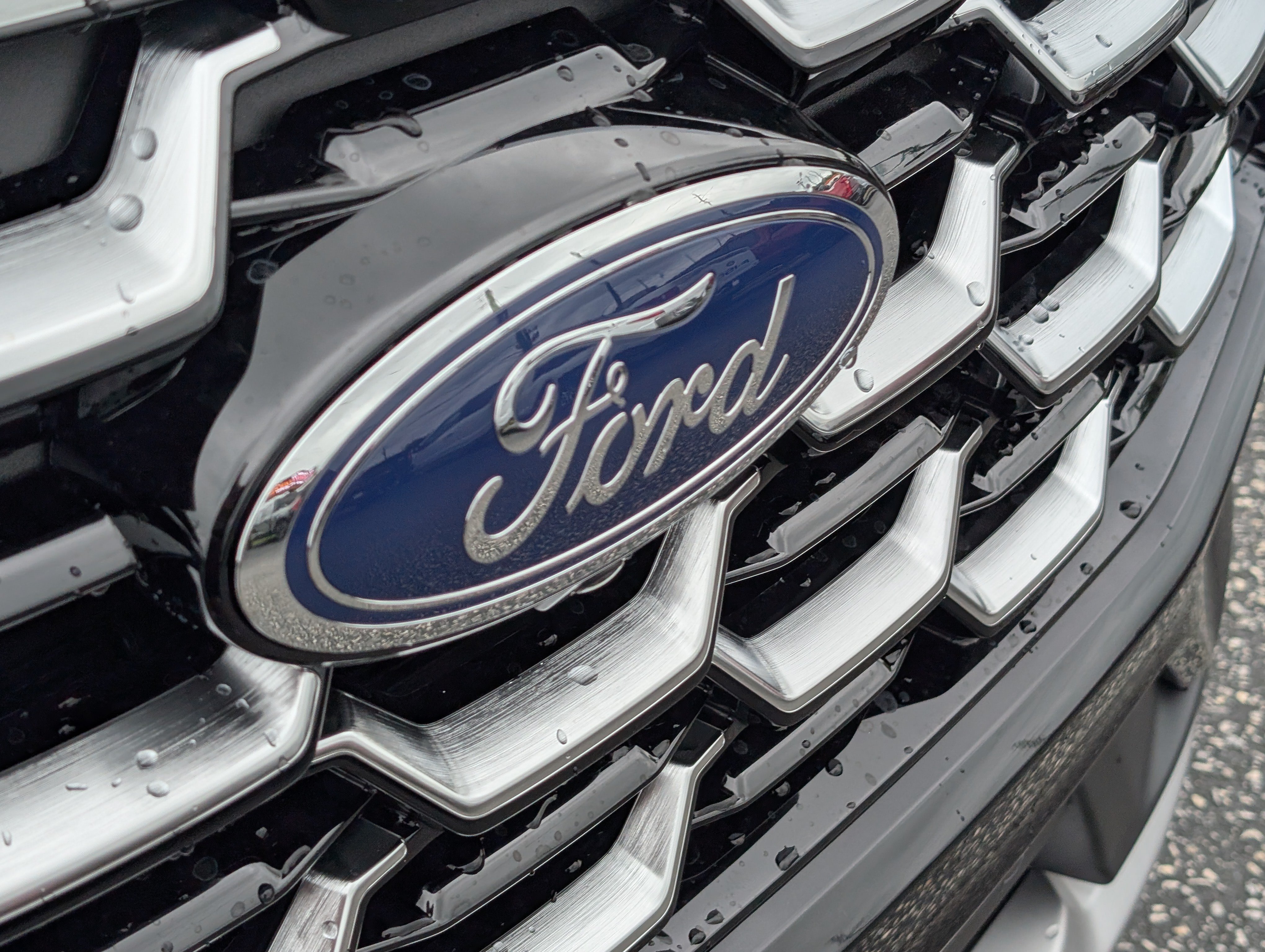 New 2026 Agate Black Metallic FORD Platinum™ image 6