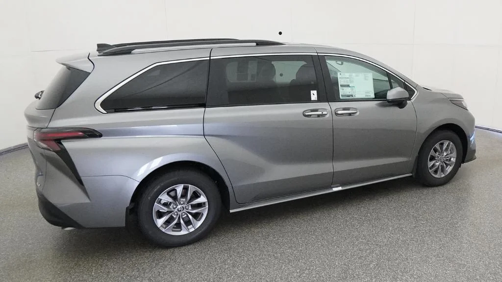 New 2026 Heavy Metal Toyota XLE image 13