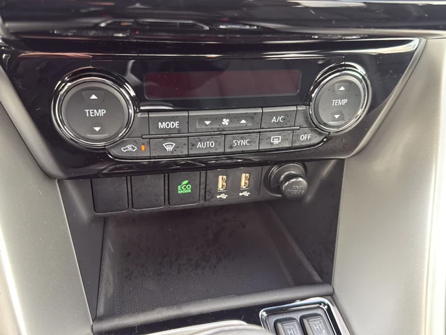 New 2026 Silver Mitsubishi SE 1.5T S-AWC image 22