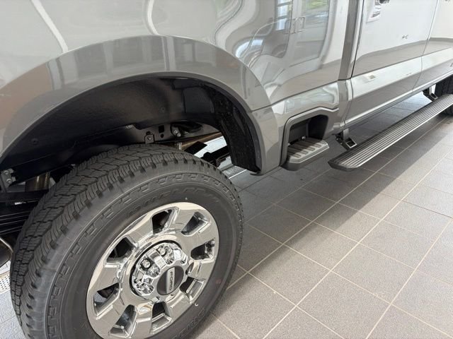 New 2026 Carbonized Gray Metallic Ford F-350® Lariat® image 22