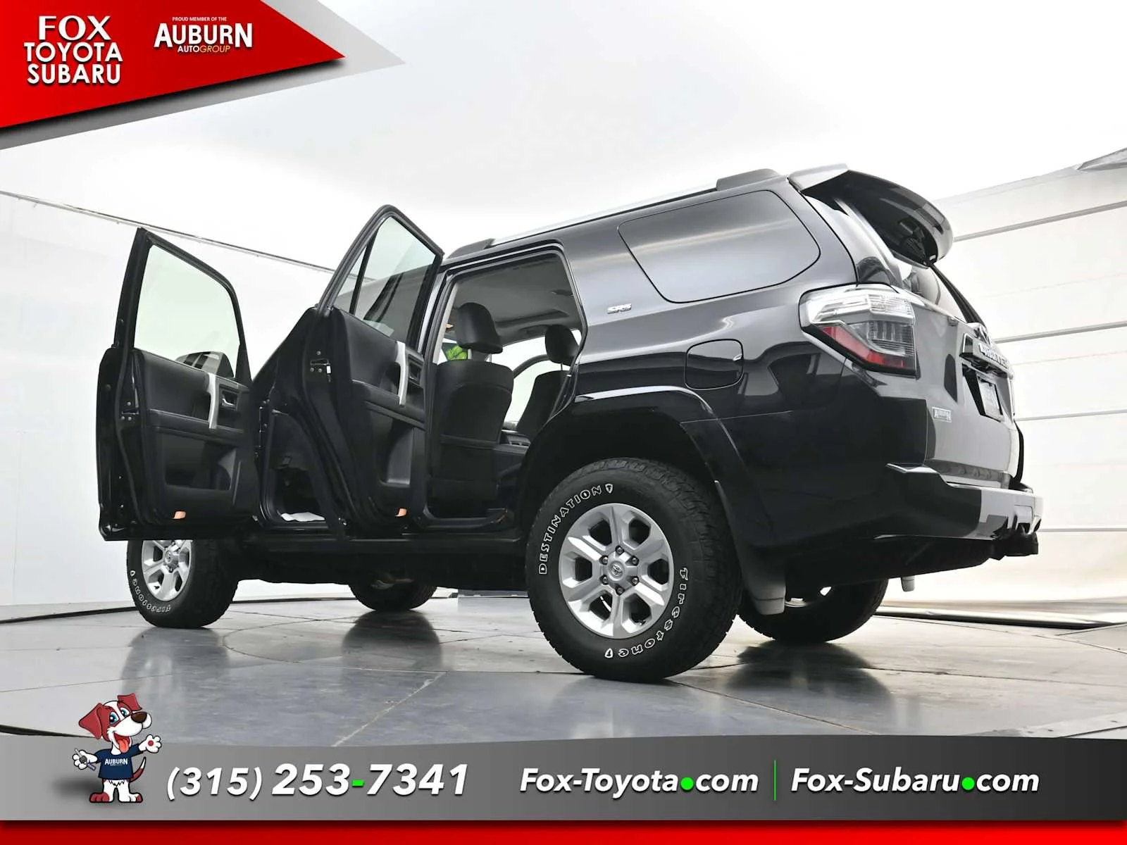 Used 2022 Midnight Black Metallic Toyota SR5 Premium image 36