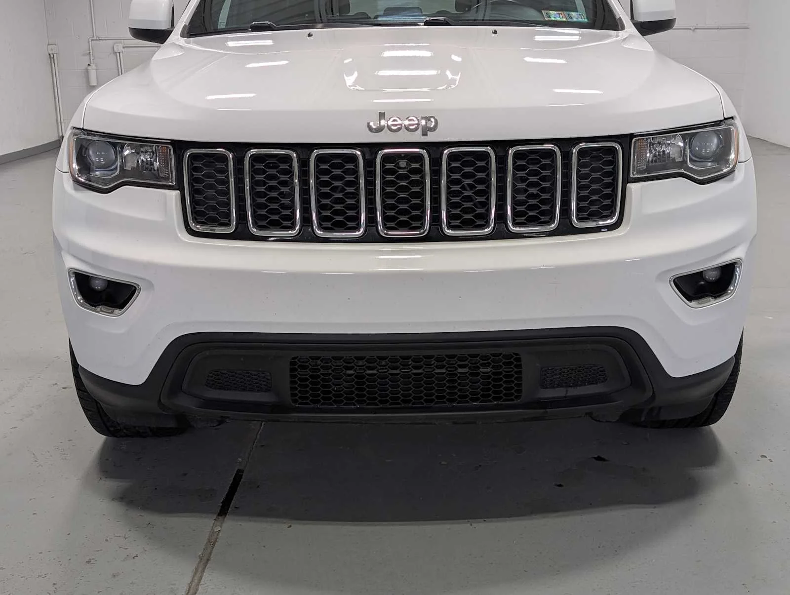 Used 2017 Jeep Grand Cherokee Laredo E with VIN 1C4RJFAG8HC651406 for sale in Greensburg, PA
