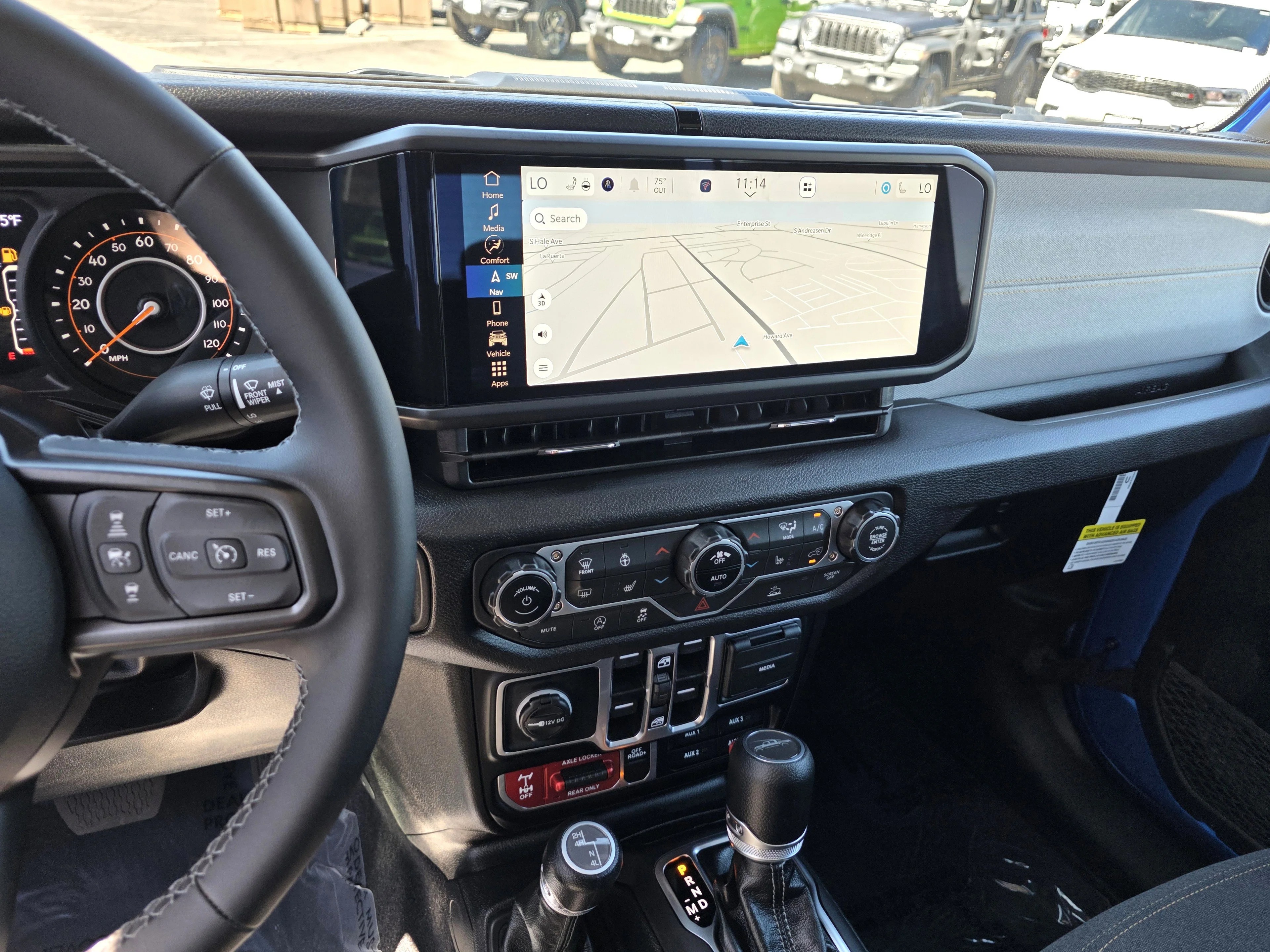 2025 Jeep Gladiator Willys - Photo 19