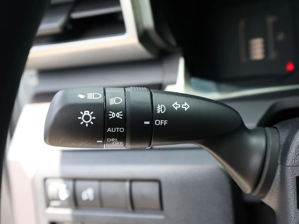 Used 2025 Silver Toyota  image 33