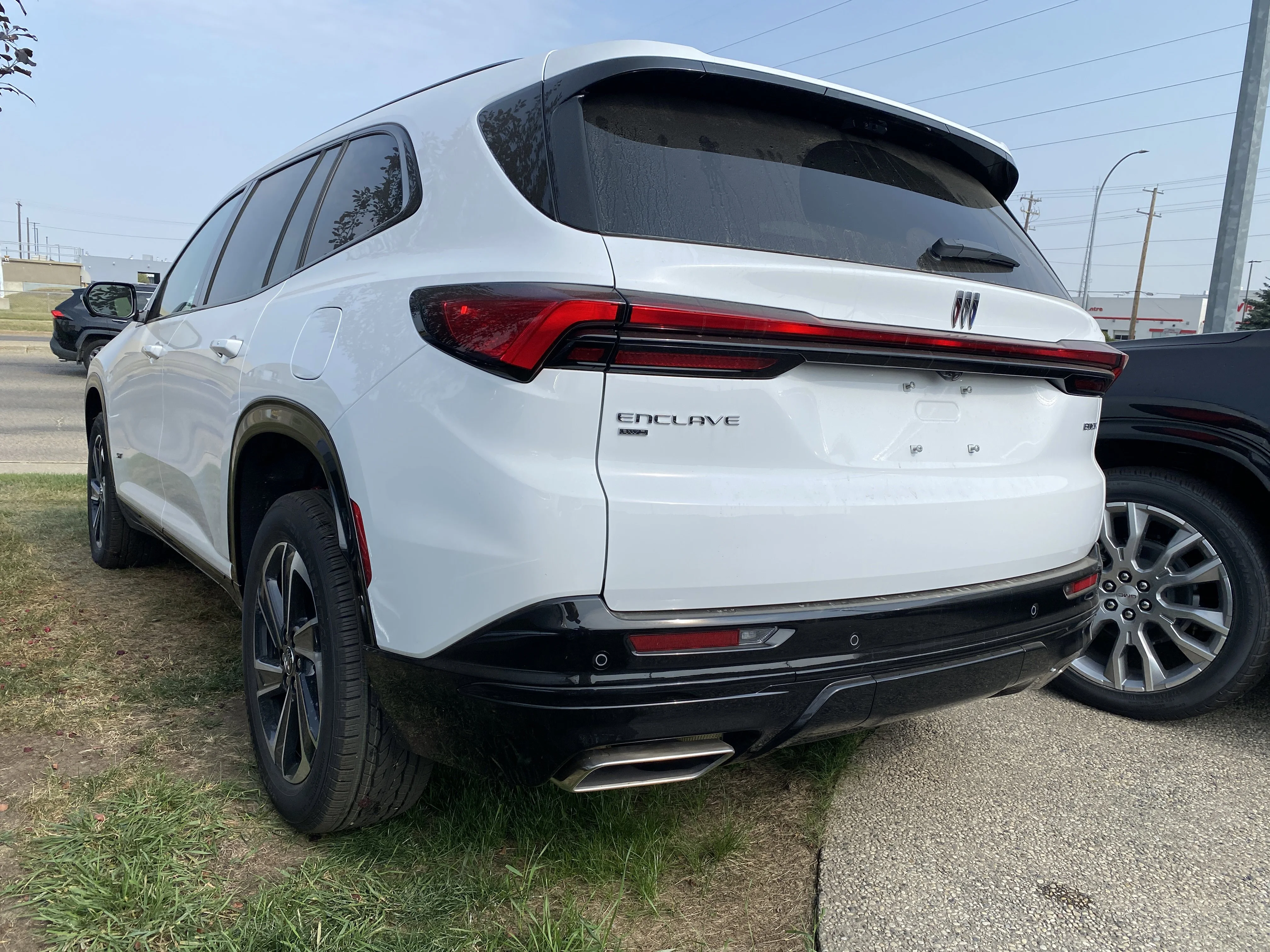 New 2026 Summit White Buick Sport Touring image 3