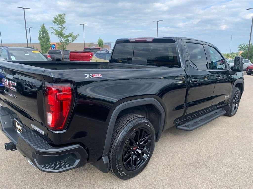 Used 2020 Black GMC Elevation image 6