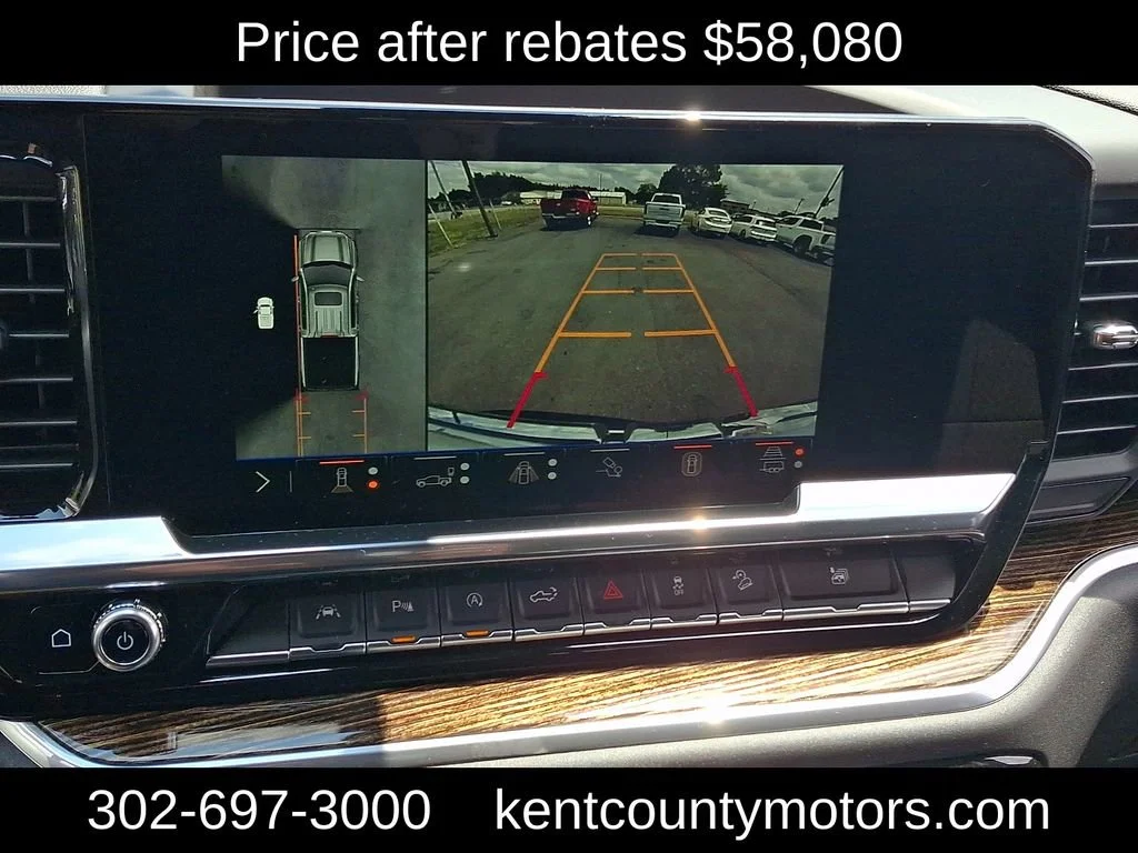 New 2026 Summit White GMC Elevation image 20