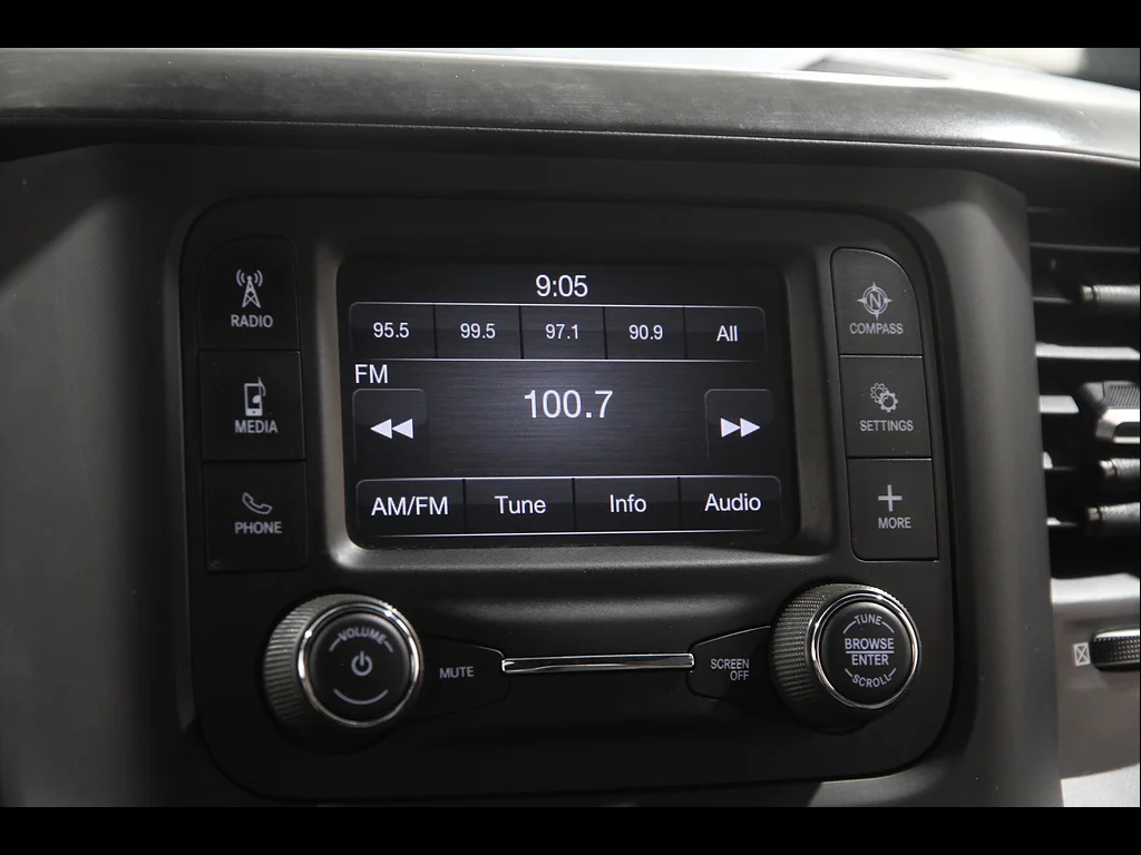 Used 2023 WHITE Ram Big Horn image 10