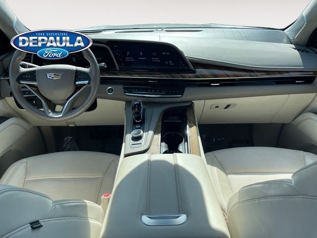 Used 2022 White Cadillac Sport Platinum image 13