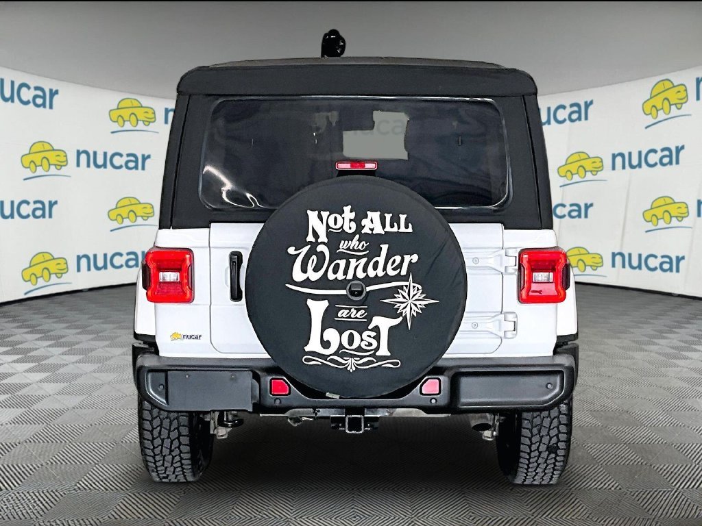 Used 2023 White Jeep Sahara image 5
