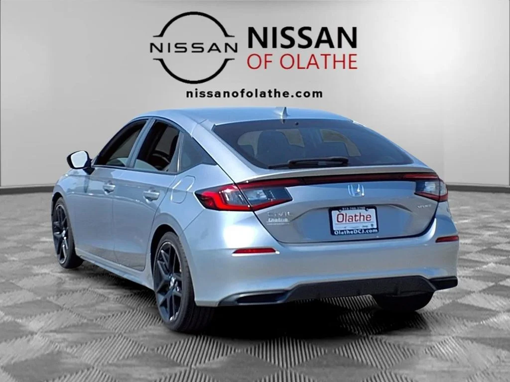 Used 2022 Gray Honda Sport image 5