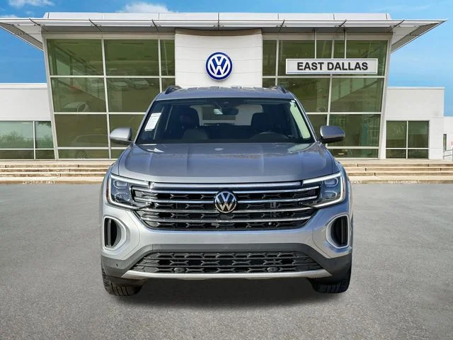 New 2026 Silver Volkswagen 2.0T SE w/Technology image 5