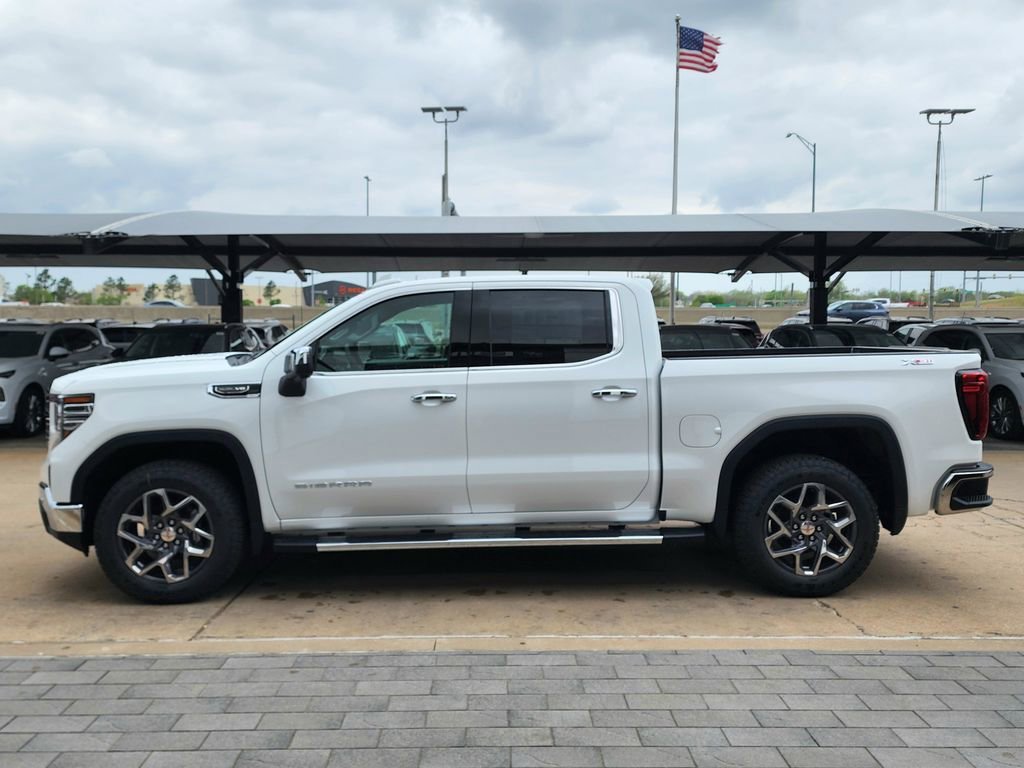 2026 GMC Sierra 1500 SLT - Photo 7